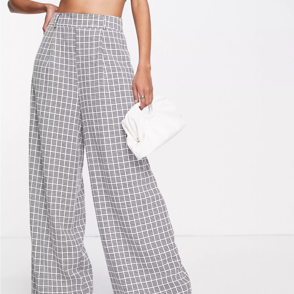 High waist wide leg pants black and white plaid